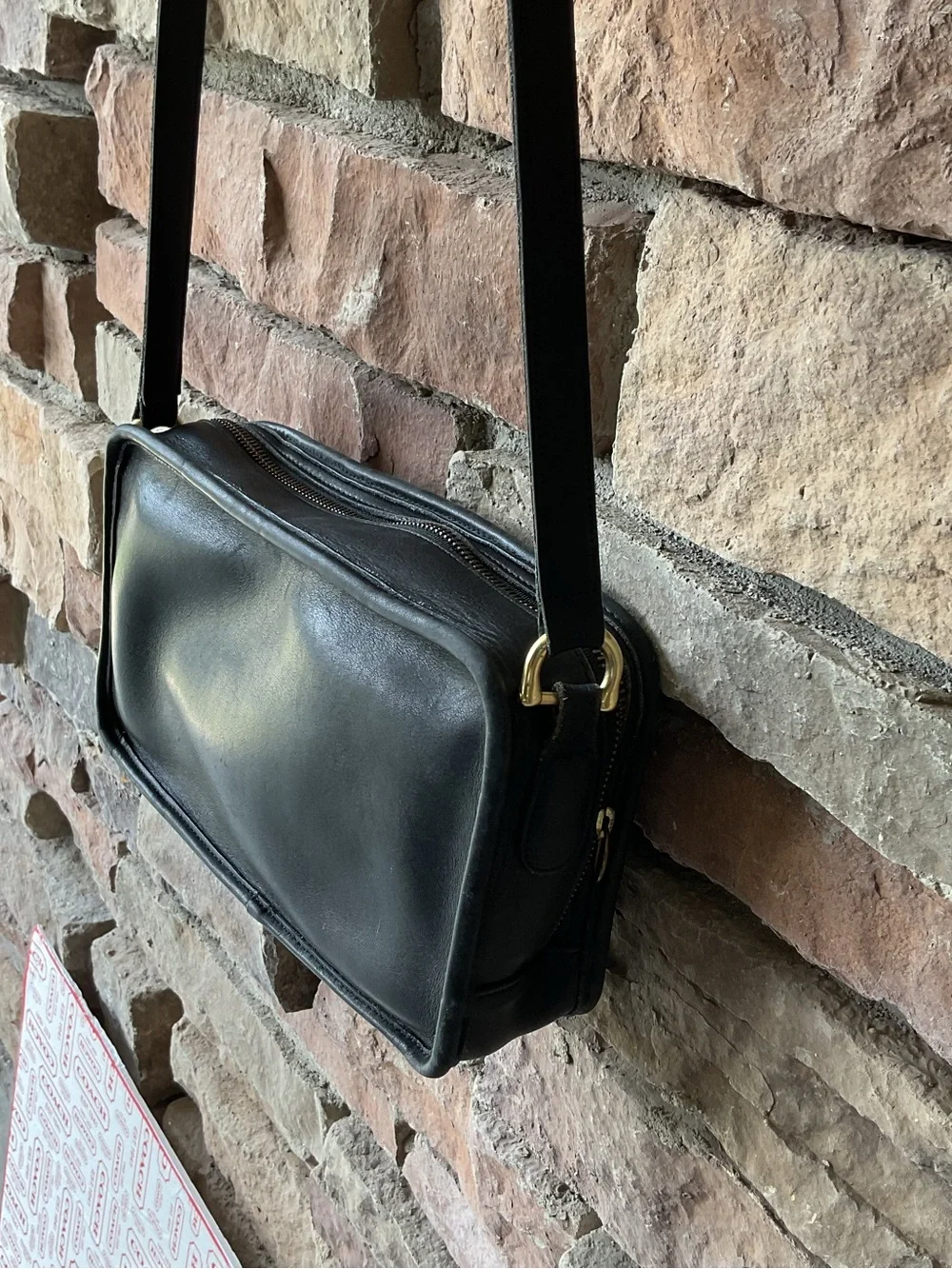 Vintage Coach Black Leather Swingpack 9974 Multi-Compartment Bag